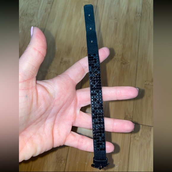 Swarovski beaded leather bracelet black - Picture 2 of 7